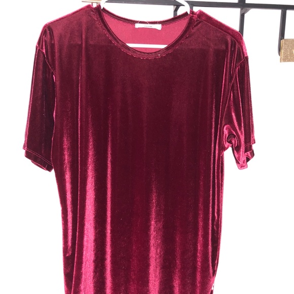 ASOS Red Velvet Longline T Shirt - Picture 3 of 3